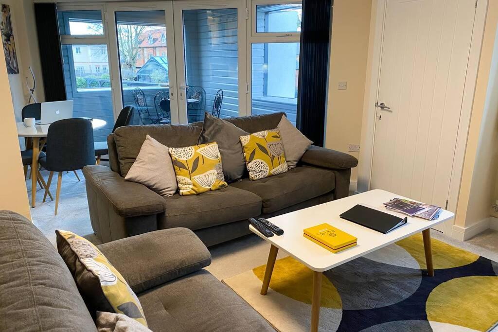 13 The Grosvenor, Luxury Flat, Central Newmarket, Newmarket  Esterno foto